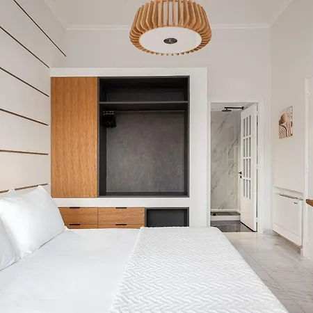 Villa Aniv By The Sea