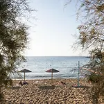 别墅 Aniv By The Sea