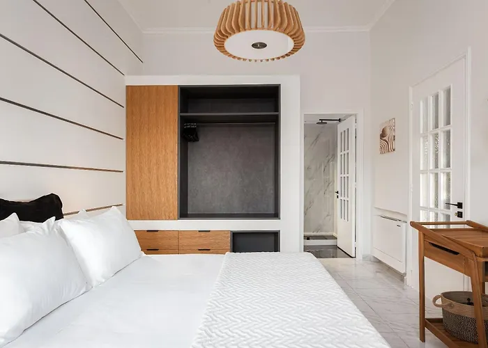 Villa Aniv By The Sea